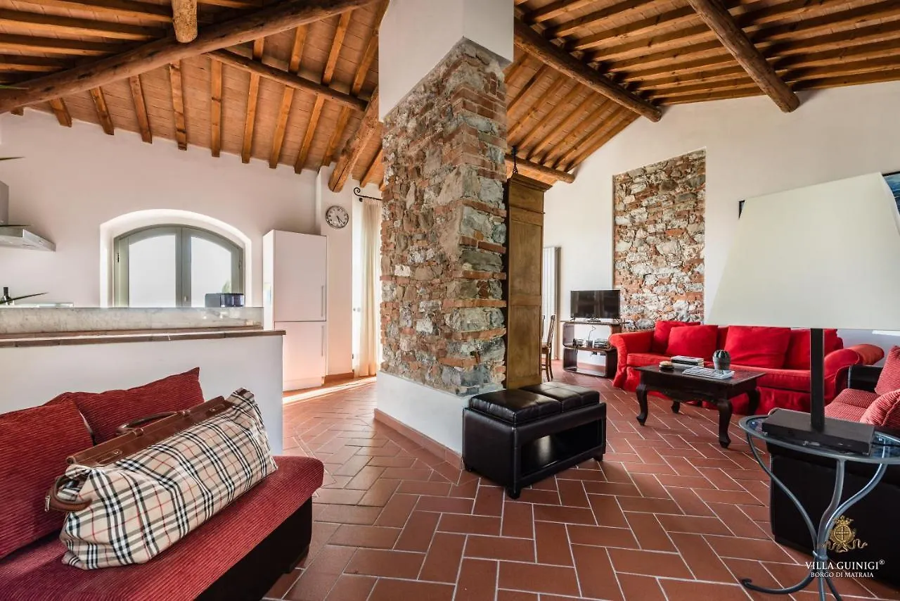 *** Aparthotel Tenuta Guinigi Antico Borgo Di Matraia - Exclusive Holidays Apartments & Pool Lucca Italy