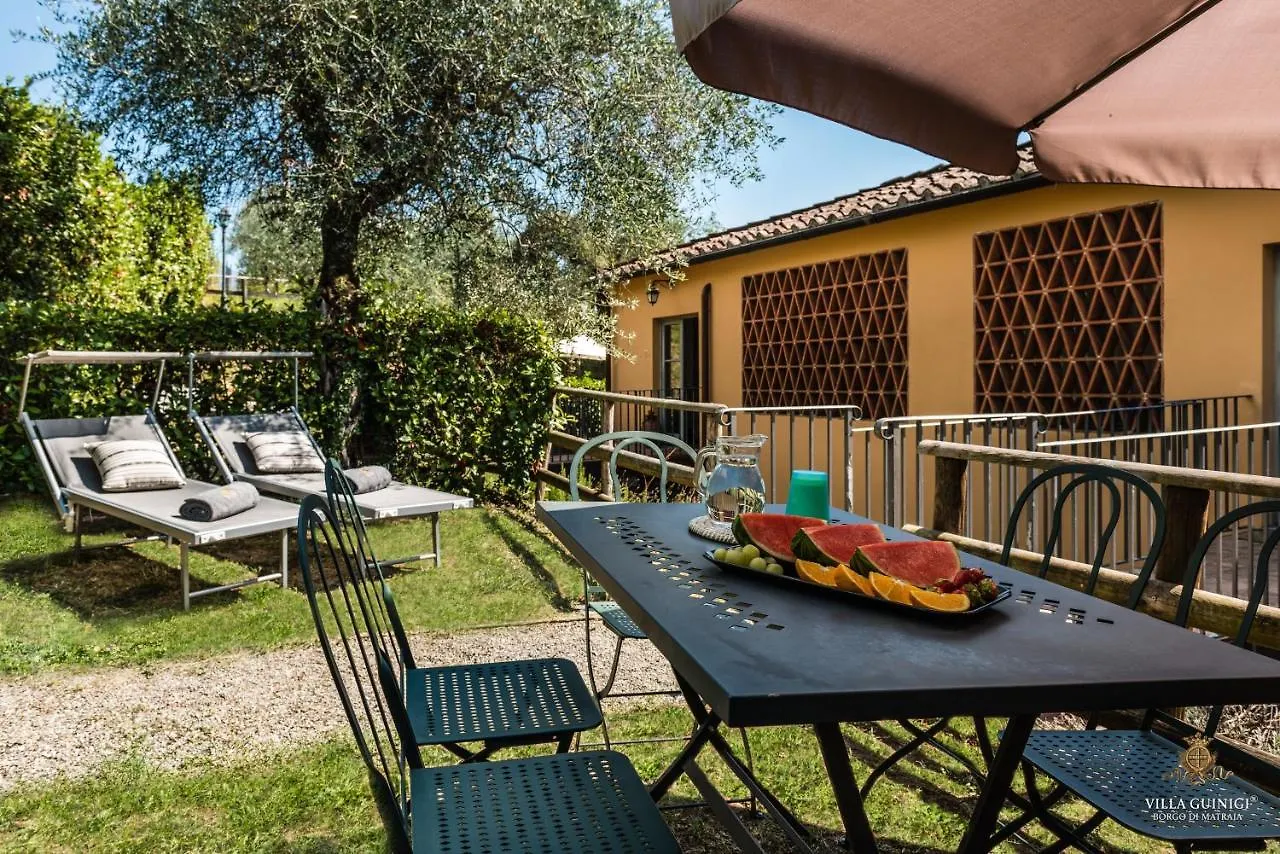 Antico Borgo di Matraia - Villa Guinigi Lucca 3*,  Italia